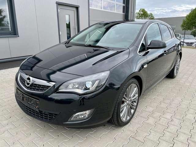 Opel Astra J Lim. 5trg. Innovation Navi Xenon Sitzhzg