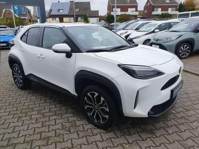 Toyota Yaris Cross Hybrid 1.5 VVT-i Team Deutschland