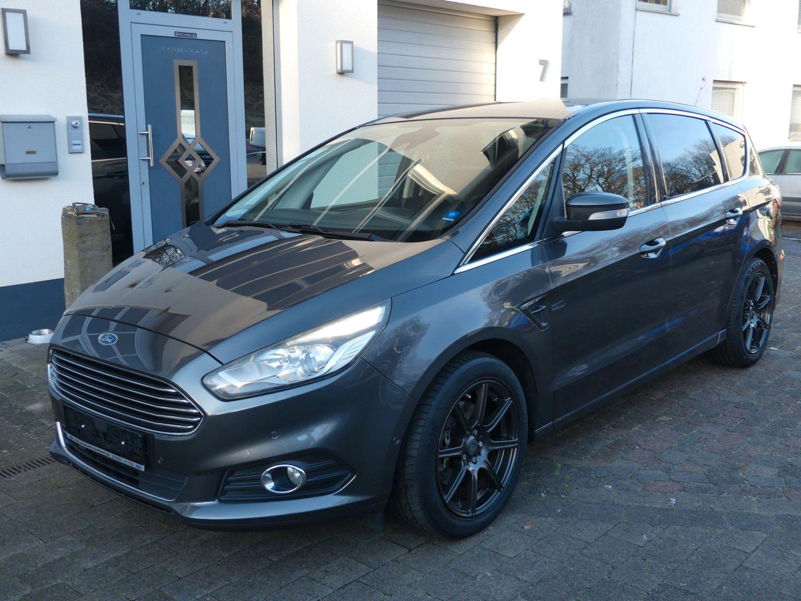 FORD S-MAX Titanium*Parkassistent*Soundpaket*