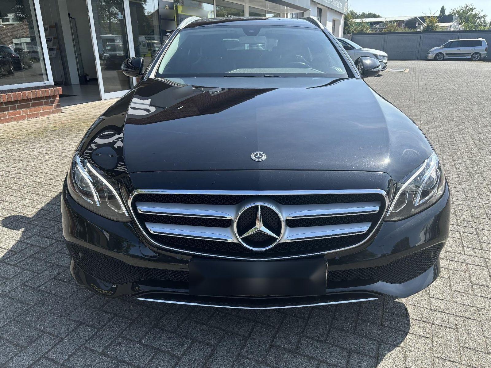 MERCEDES-BENZ E 250 250