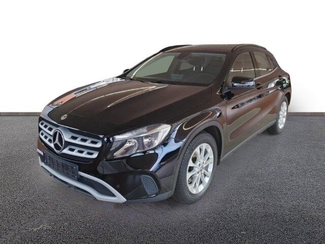 MERCEDES-BENZ GLA 180 Navi Ambientebeleuchtung Keyless